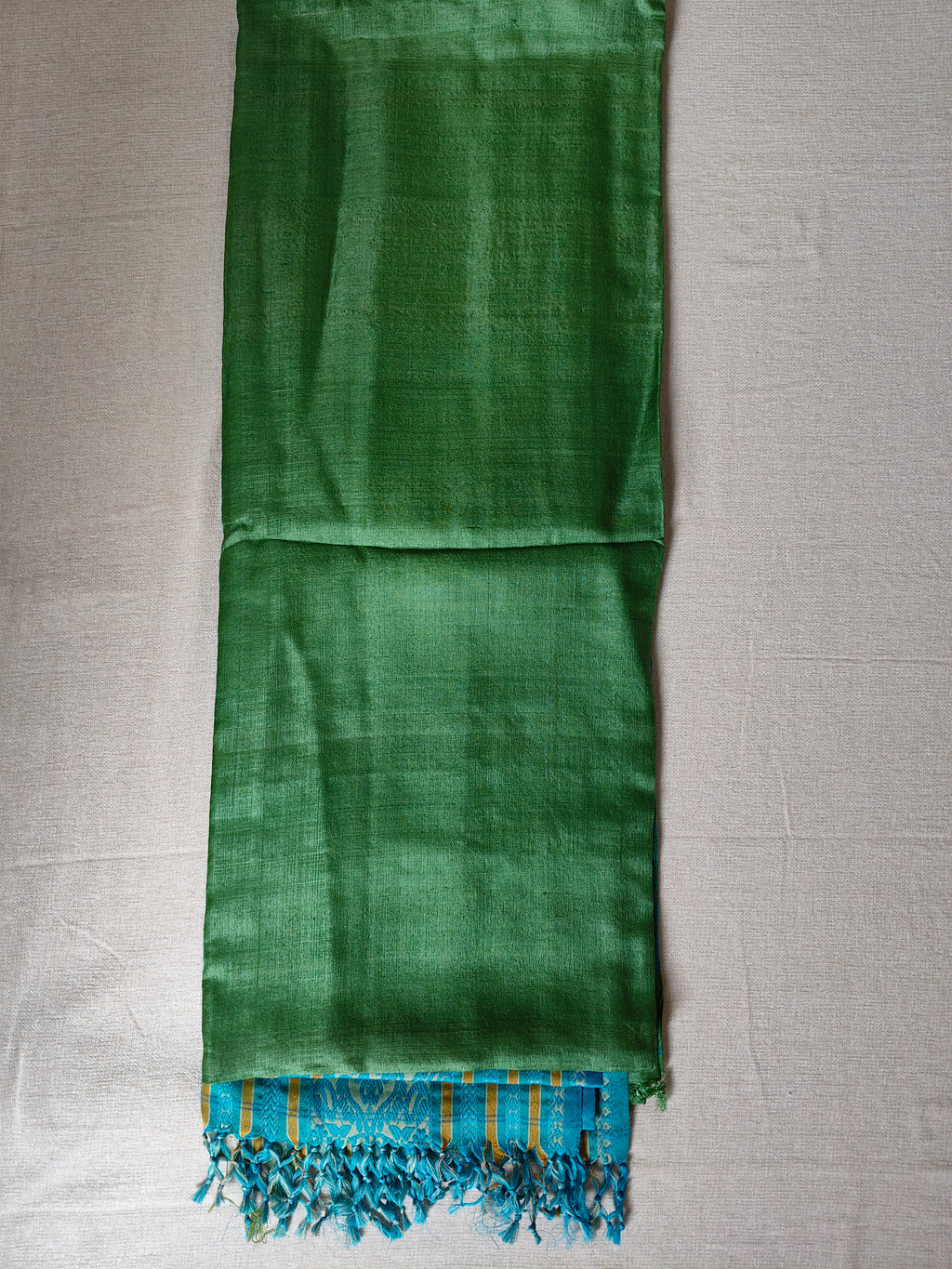 Tussar Silk Saree (Skirt Border) Leaf Green body