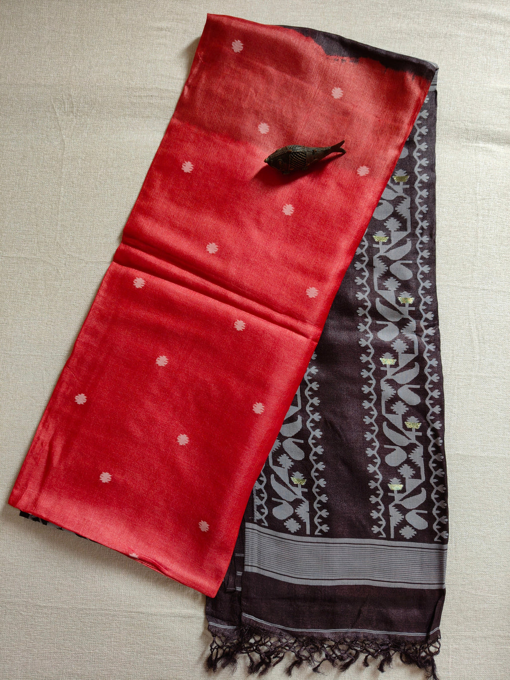 Tussar Jamdani Silk Saree (Tie & Dye) - Coral Red with Charcoal Black Contrast