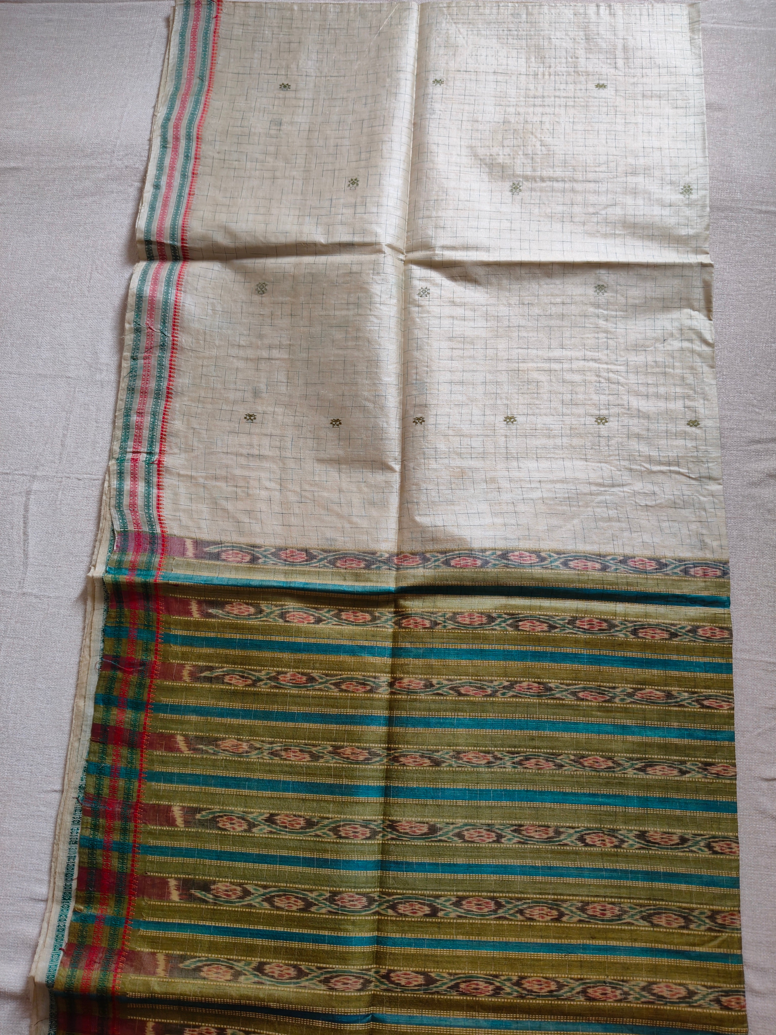 Tussar Silk Kotki Saree (Silk Mark Certified) - Natural Ivory with Olive Green