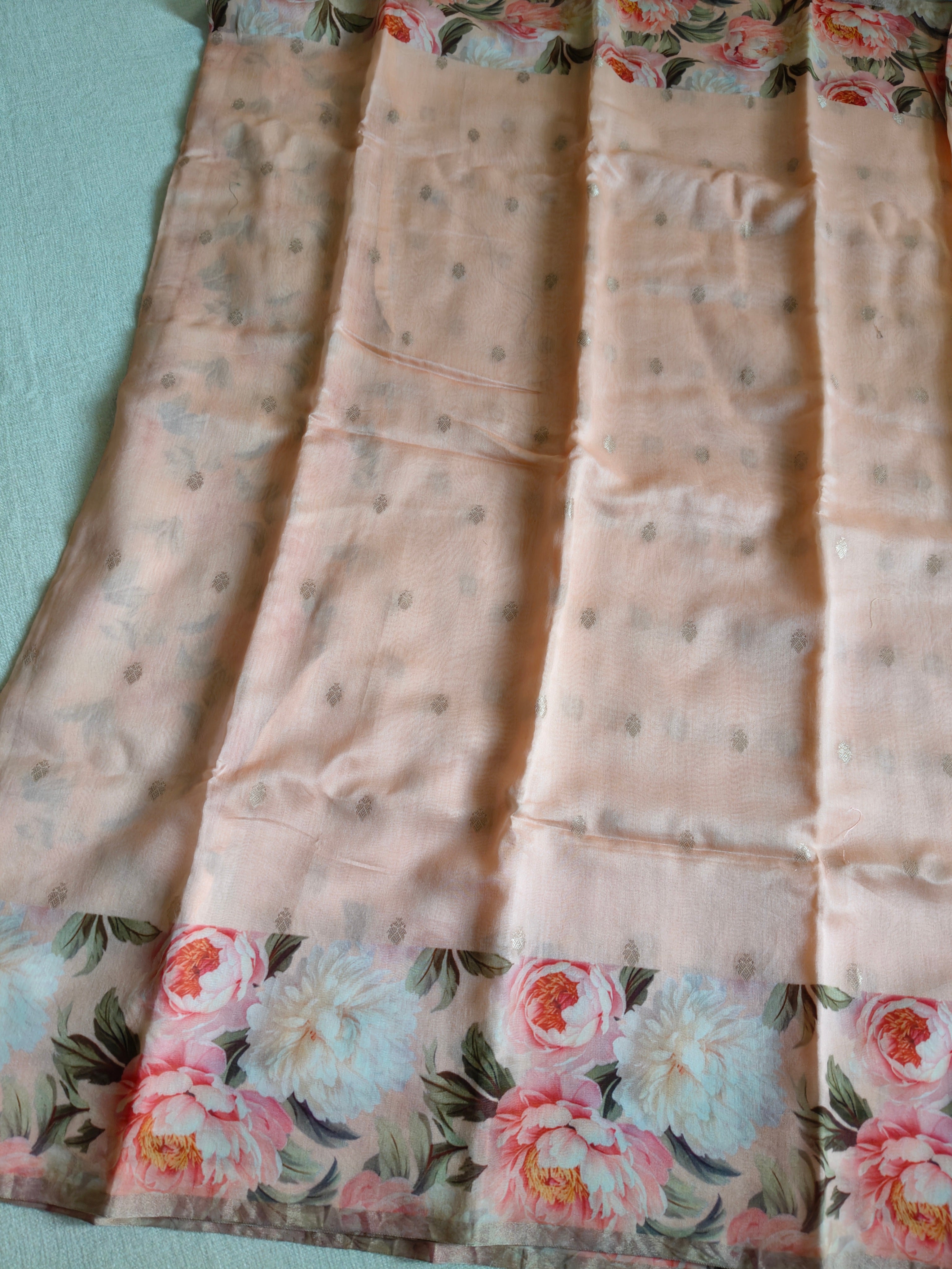 Chanderi Silk Cotton Saree with Golden Zari Buti – Blush Peach