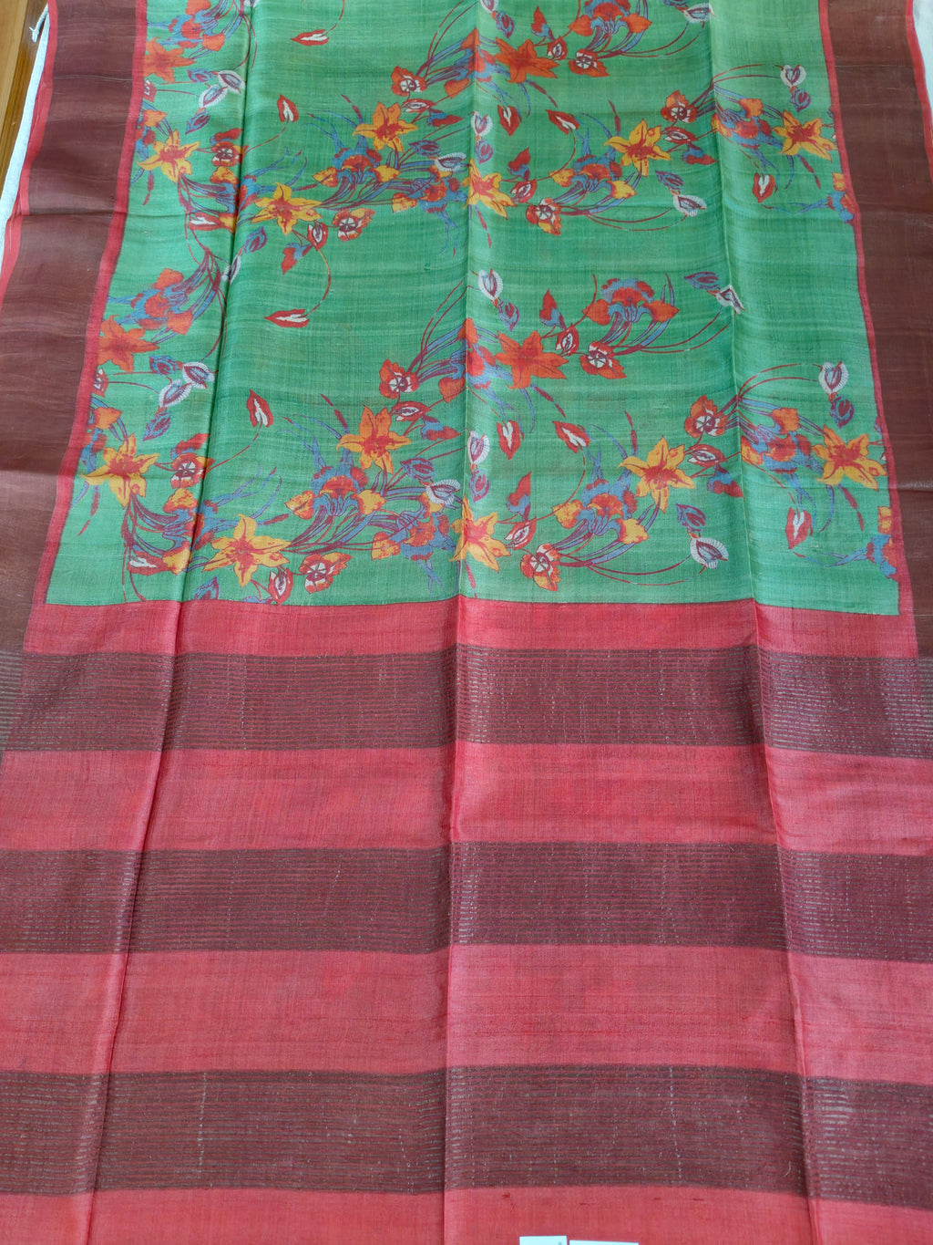 Green Floral Digital-Print Tussar Silk Saree with Rust-Red Pallu without BP