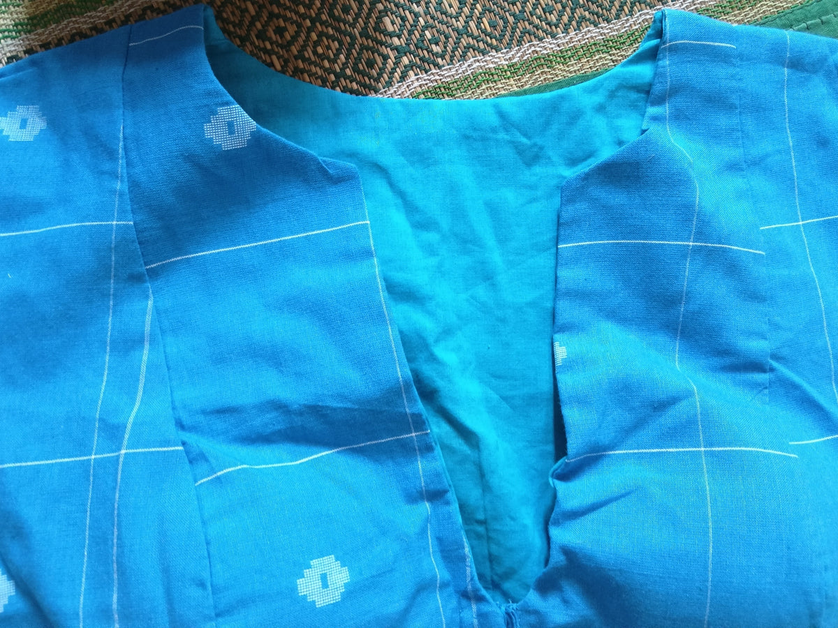 Blue Cotton Jamdani Padded Half-Sleeve Blouse