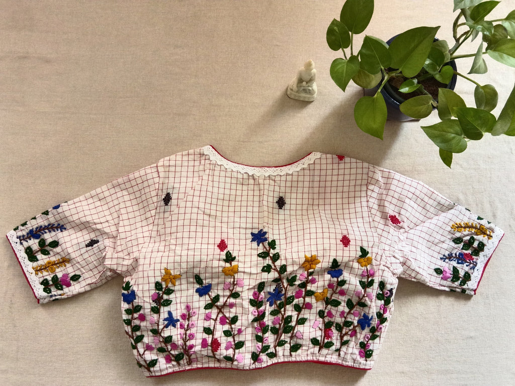 Cotton Multicolour Embroidery Half-Sleeve Padded Blouse
