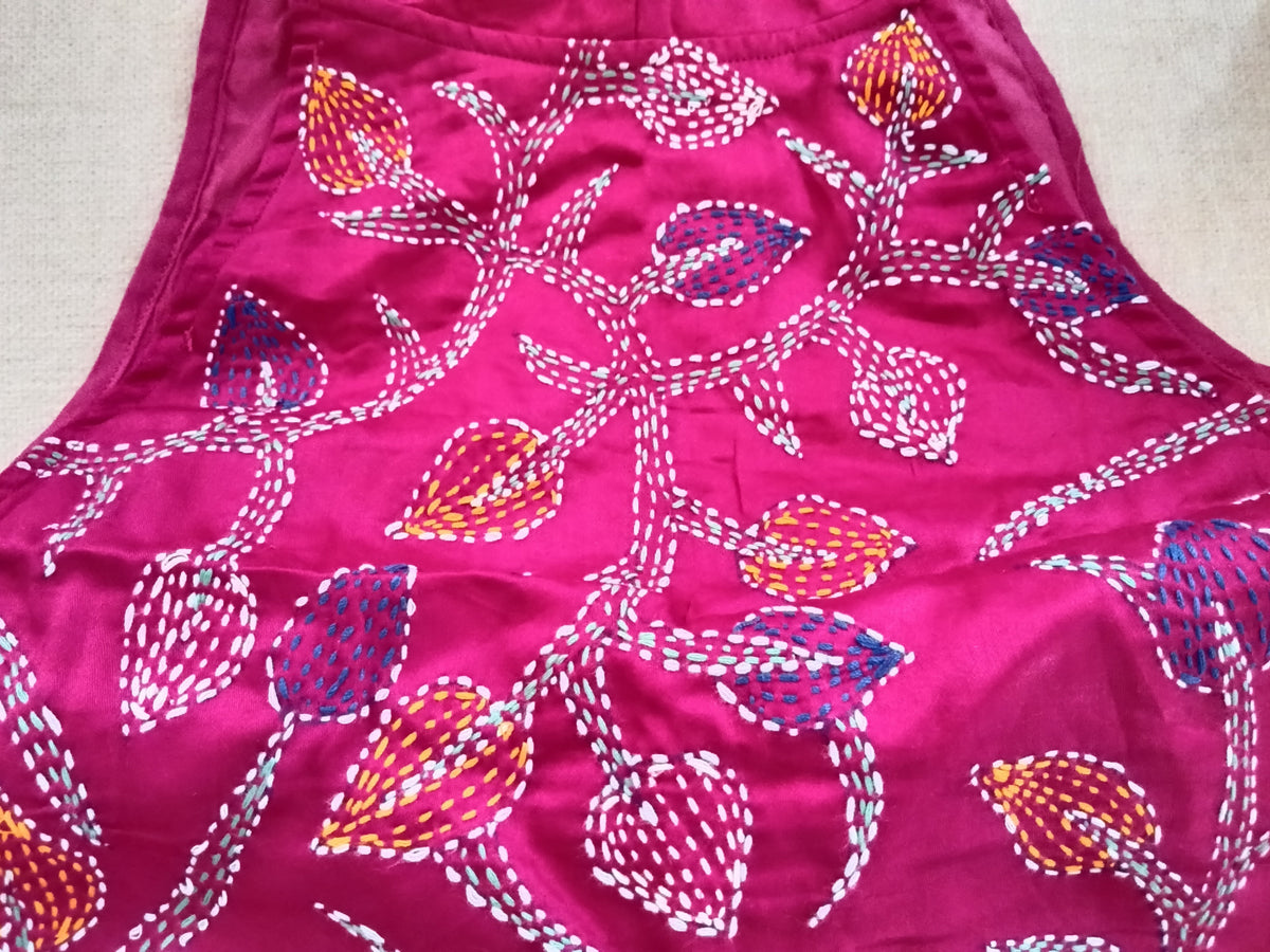 Magenta Pink Kantha Stitch Padded Sleeveless Blouse