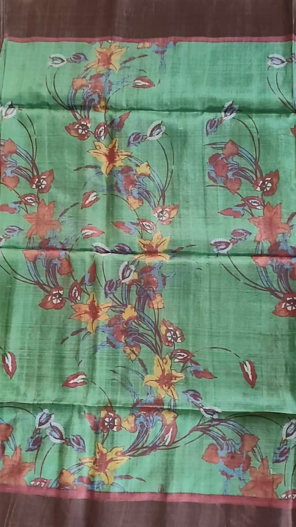 Green Floral Digital-Print Tussar Silk Saree with Rust-Red Pallu without BP