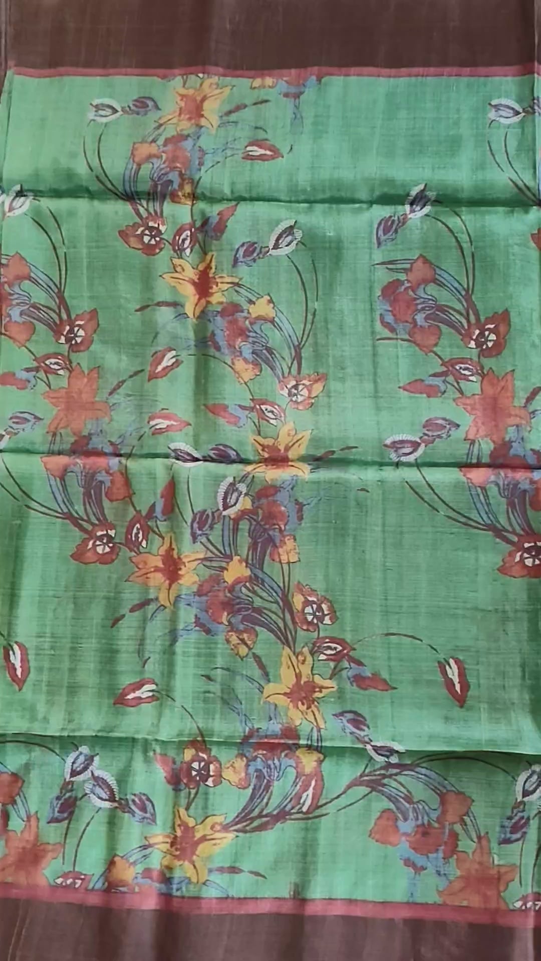 Green Floral Digital-Print Tussar Silk Saree with Rust-Red Pallu without BP